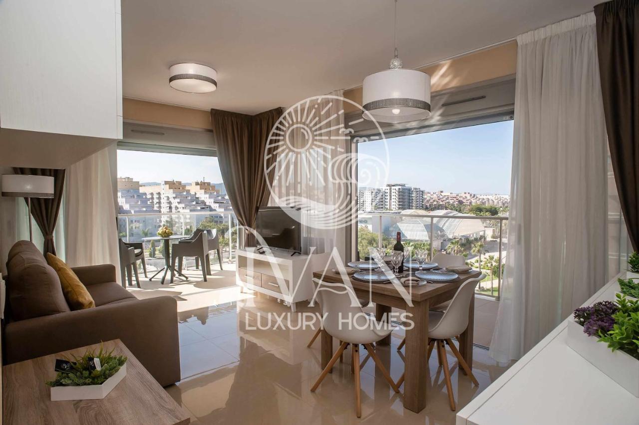 Casa Munteanu - Ivan Luxury Homes - 6ª Planta - Esquinazo -1ª Linea de Playa Oropesa del Mar Exterior foto