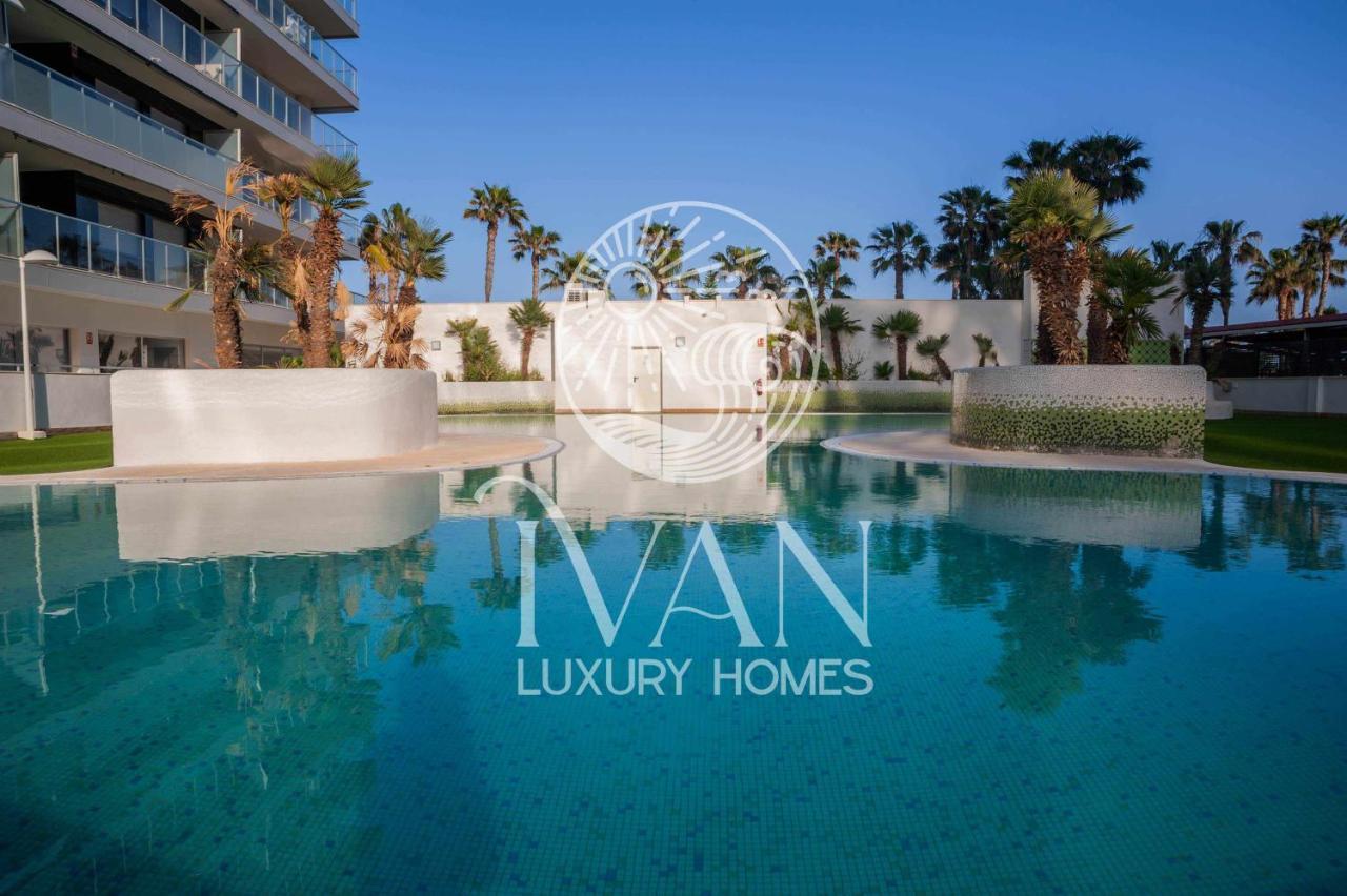 Casa Munteanu - Ivan Luxury Homes - 6ª Planta - Esquinazo -1ª Linea de Playa Oropesa del Mar Exterior foto